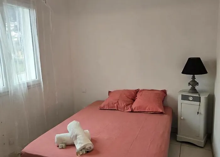 Сasa de vacaciones Maison Familiale, Proche