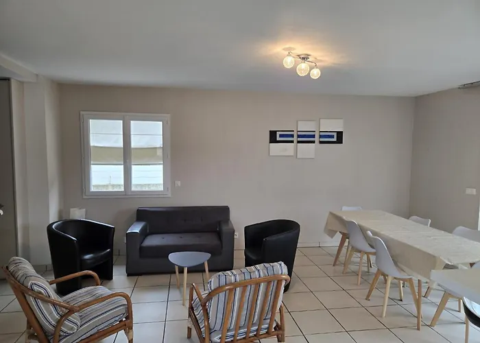 Maison Familiale, Proche Le Grau-dʼAgde